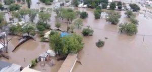 Read more about the article Inundaţiile din Texas au făcut peste 100 de morţi