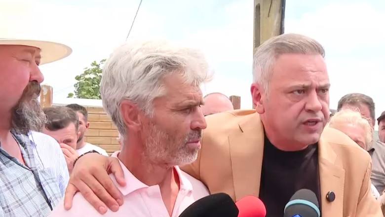 You are currently viewing Ministrul Agriculturii, primit cu ostilitate de fermieri, la Lungulețu