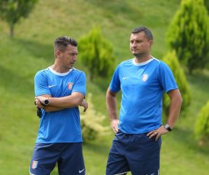 Read more about the article Ilie Poenaru, după succesul Chindiei Târgoviște la Satu Mare: „ Este o victorie meritată. Asta înseamnă să fii o echipă mare”