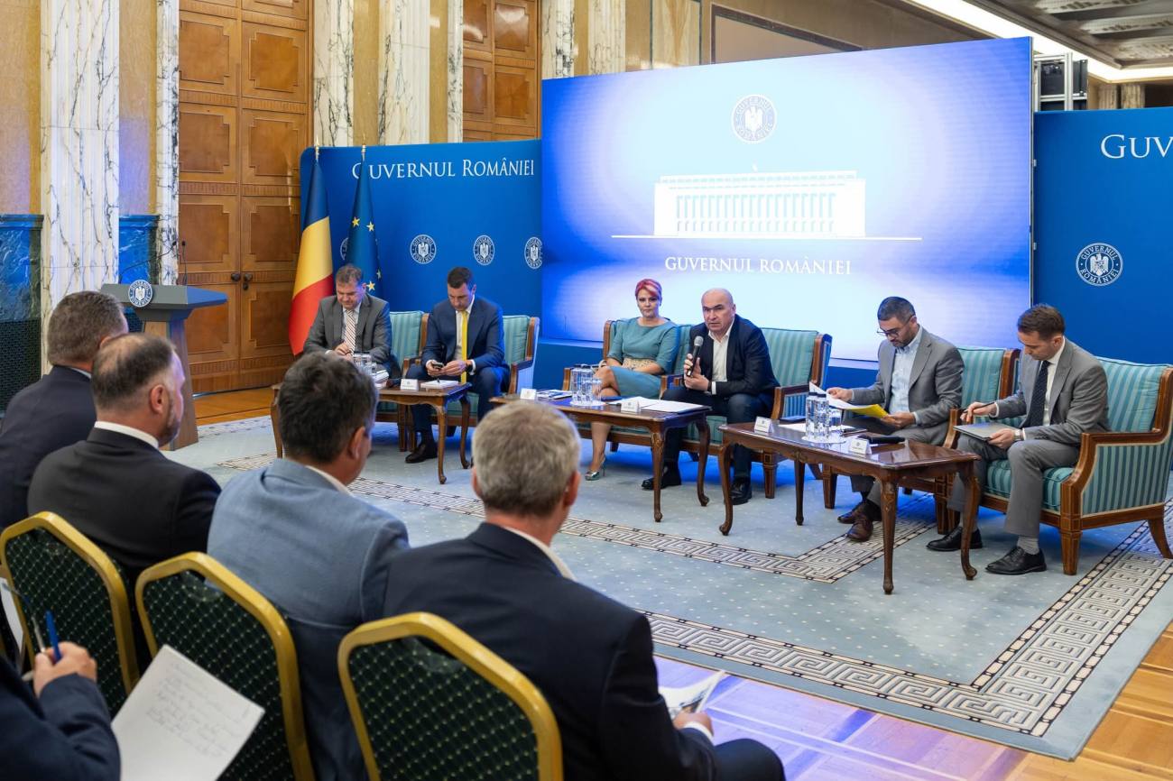 You are currently viewing Bolojan a discutat cu primarii de municipii despre reforma administrativă