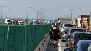 Read more about the article Înarmați-vă cu răbdare, dacă vreți să ieșiți din țară pe la Giurgiu!