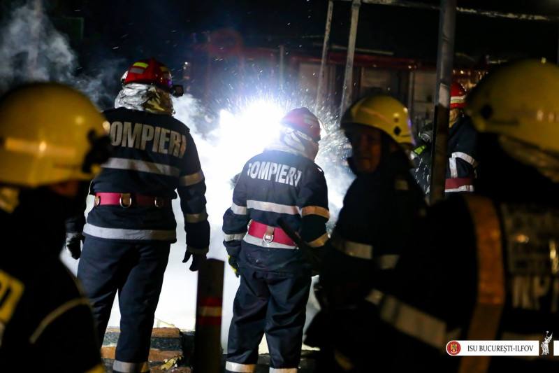 You are currently viewing Incendiu, urmat de explozii, la fabrica de armament din Cugir