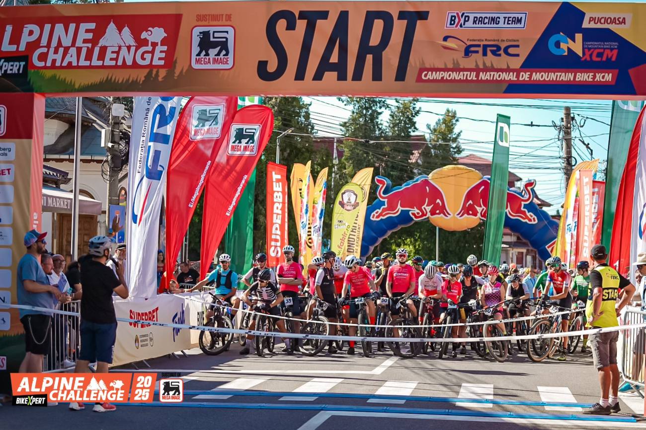 You are currently viewing Pucioasa a găzduit o nouă ediție a competiției BikeXpert Alpine Challenge