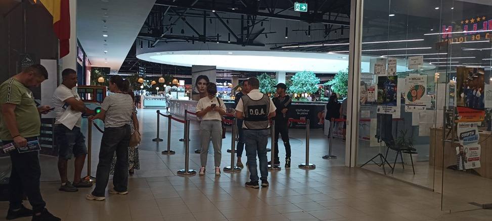 You are currently viewing Campanie anticorupție în Dâmbovița: „E timpul să nu mai dăm și noi ceva!”