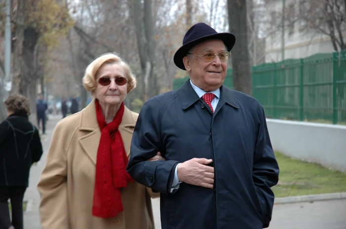 You are currently viewing Nina Iliescu: Pentru mine e o imensă durere, alinată de onoarea cu care v-ați luat rămas bun de la un om, un lider, un prieten, un adversar