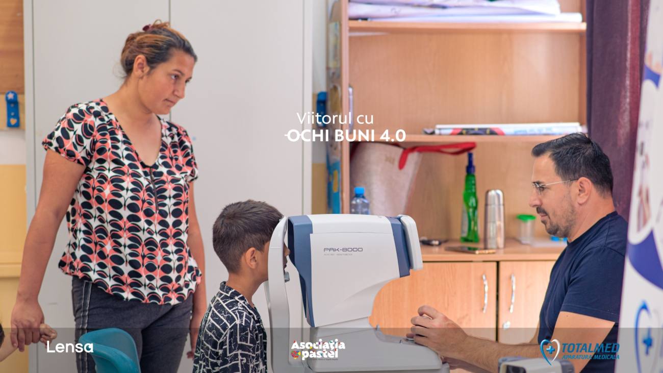 You are currently viewing Zâmbete și emoții, la Cojasca. Asociația Pastel a adus bucurie copiilor din Iazu
