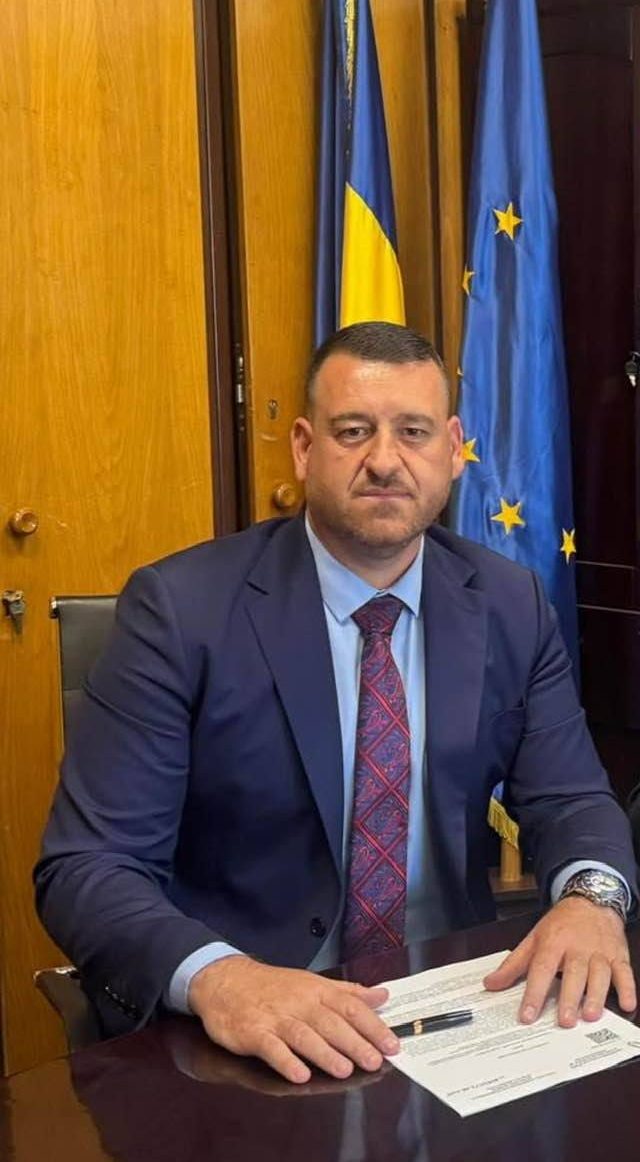 You are currently viewing Primarul din Moreni, reacție dură la măsurile de austeritate anunțate: „Dezvoltarea nu este o opțiune care să fie în pixul premierului Ilie Bolojan!”