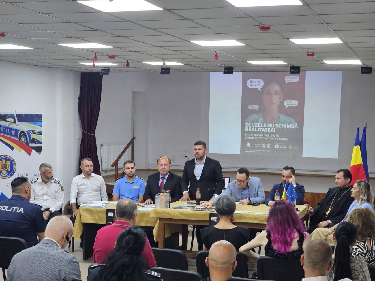 You are currently viewing Prefectura Dâmbovița spune STOP violenței! Împreună pentru siguranța comunității