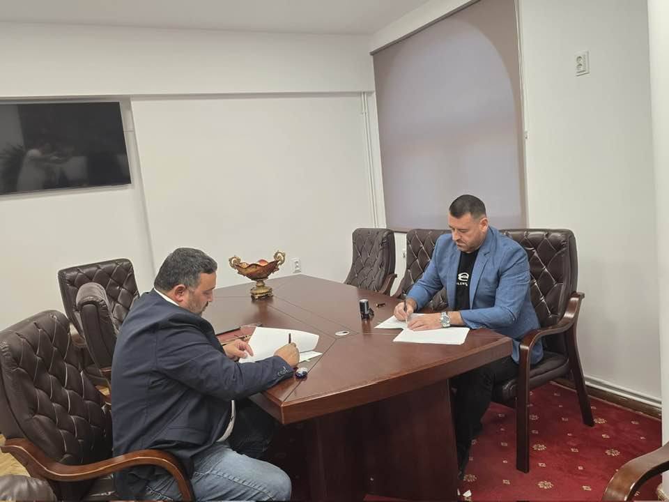 You are currently viewing La Moreni încep lucrările de asfaltare pe 10 străzi din cartierul Schela Mare