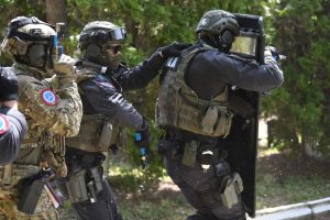 Read more about the article Jandarmeria desfășoară, până pe 26 septembrie, simulări tactice la Ochiuri și Târgoviște