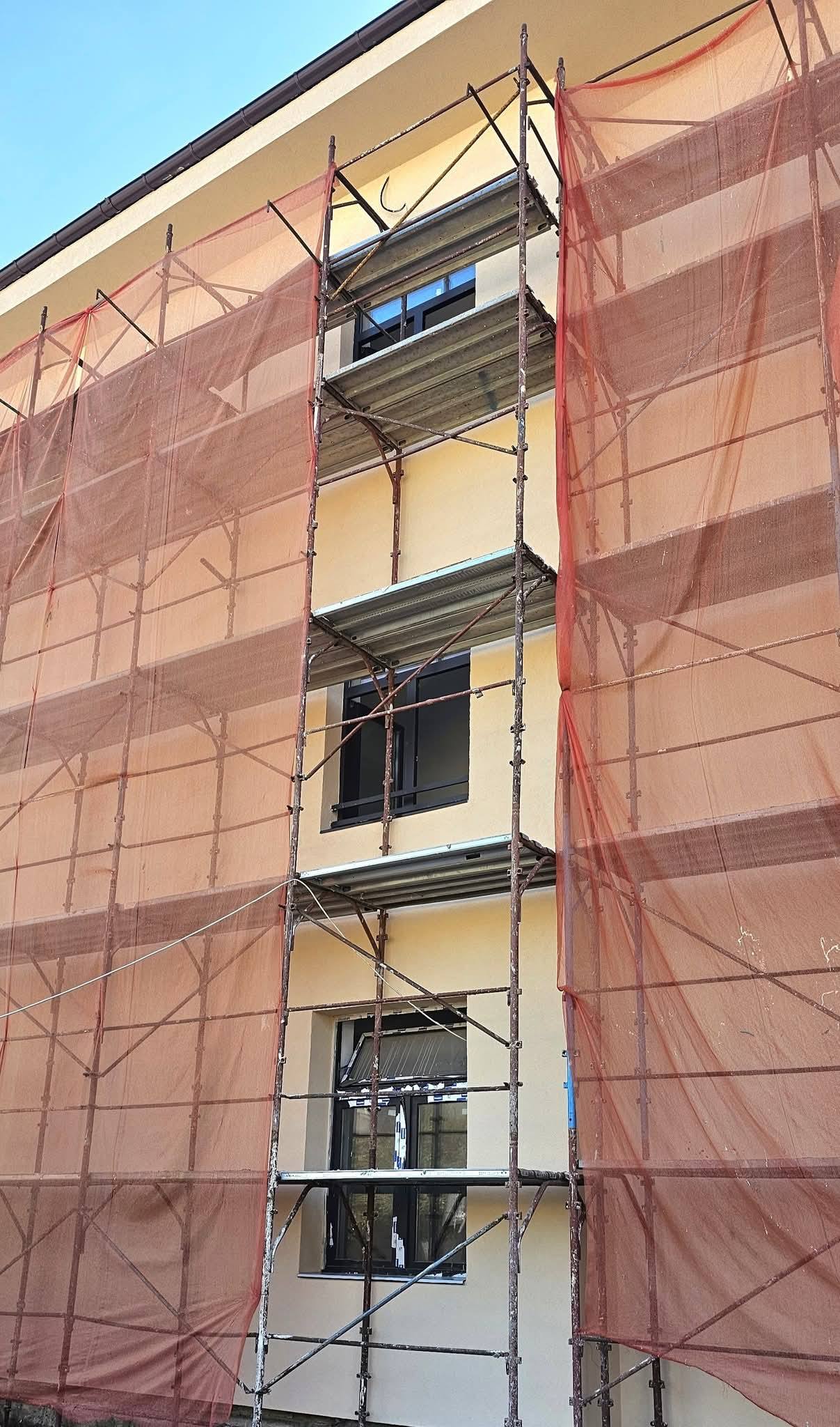 You are currently viewing Primar Târgoviște: lucrările la Școala Gimnazială „Tudor Vladimirescu” sunt finalizate în proporție de peste 90%