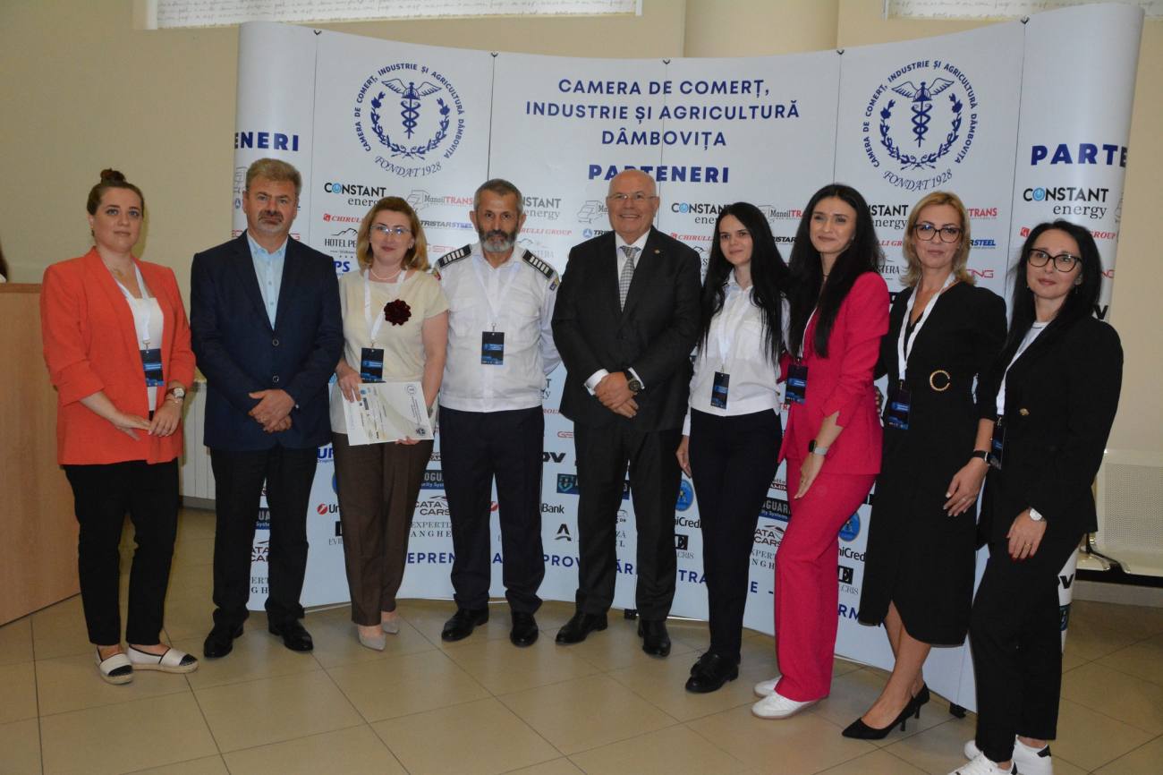 You are currently viewing Lecții despre securitatea digitală, la Târgoviște: Cybercrime-ul este o problemă a întregii societăți