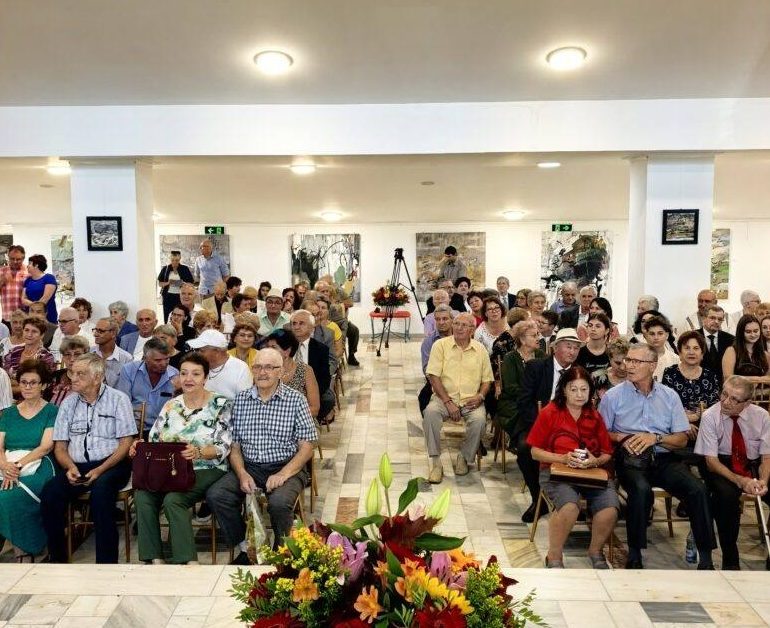 You are currently viewing Povești de viață și iubire – seniorii târgovișteni, omagiați pentru 50 de ani împreună