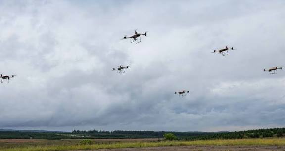 You are currently viewing Drona care a survolat deasupra clădirilor guvernamentale din Varșovia a fost ridicată de un ucrainean