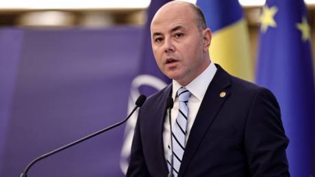 You are currently viewing Andrei Muraru: Nu a mai existat niciodată o ţară care să fie desemnată şi care să fie revocată înaintea intrării efective în programul Visa Waiver