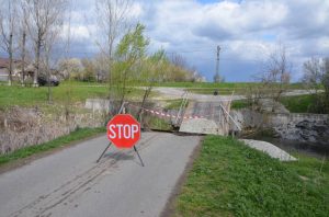 Read more about the article Marius Caravețeanu, primar Răcari: În curând vor începe lucrările de construire a podului peste râul Colentina, sat Stănești