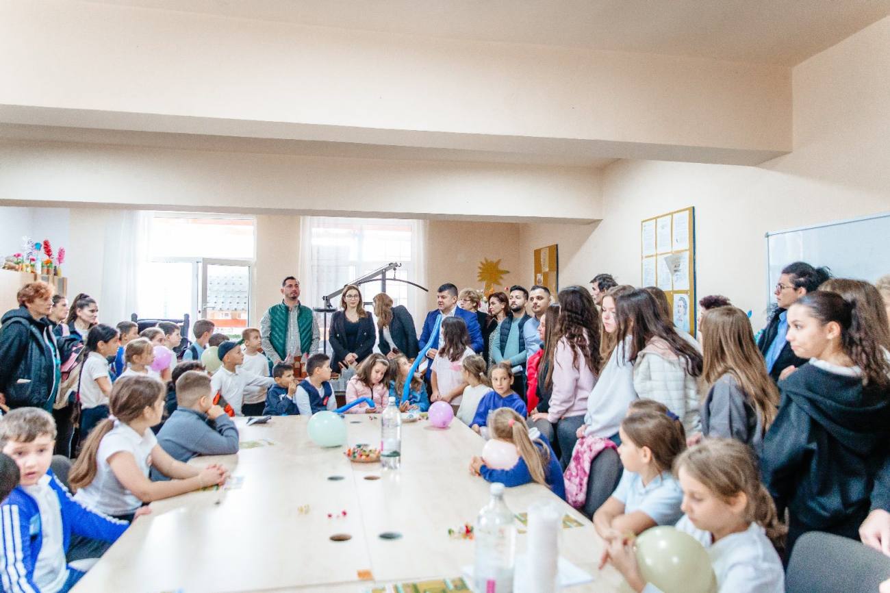 You are currently viewing Clubul Copiilor din Titu a fost redeschis oficial