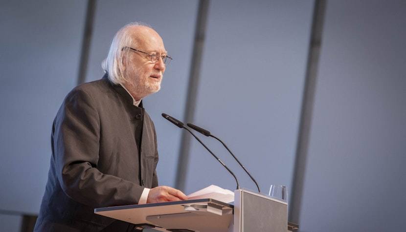 You are currently viewing Premiul Nobel pentru Literatură a fost acordat scriitorului maghiar Laszlo Krasznahorkai