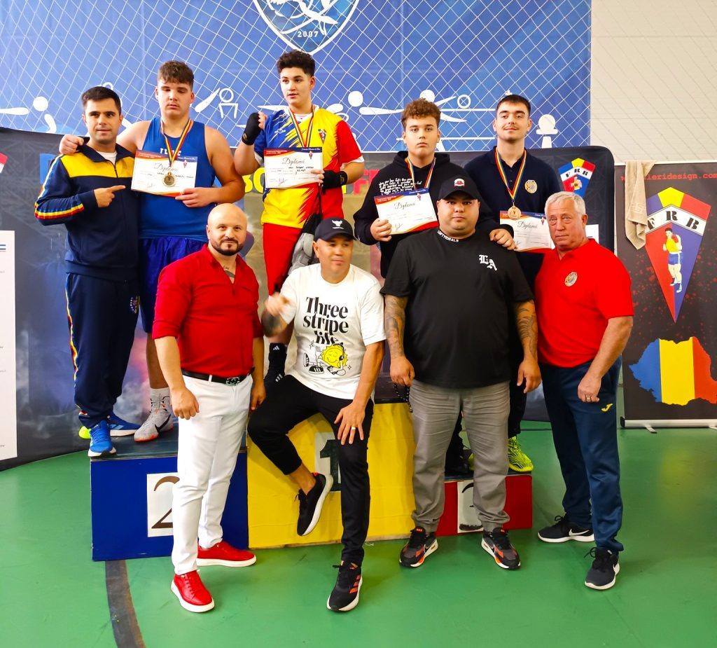You are currently viewing Pe podium la Năvodari! Gabriel Coman, medaliat cu bronz la Campionatul Național de box pentru cadeți