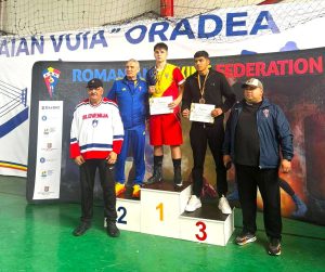Read more about the article Dâmbovițeanul Sașa Maiceanu, pe podium la Campionatul Național de box pentru juniori