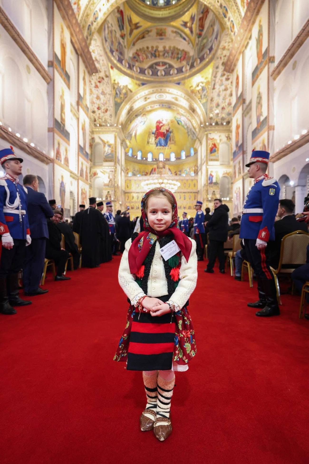You are currently viewing Catedrala Mântuirii Neamului, sfințită într-o ceremonie istorică. Președintele CJD, Corneliu Ștefan: O zi cu adevărat binecuvântată!