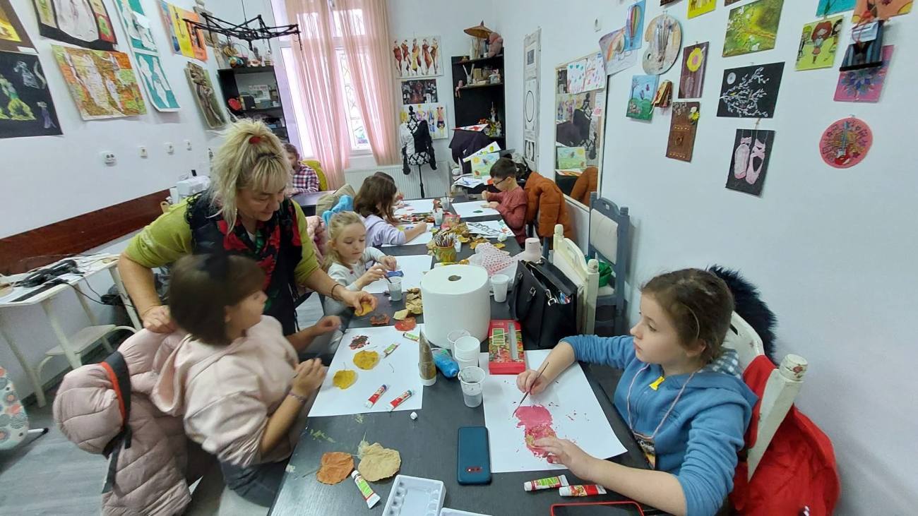 You are currently viewing A debutat cea de-a II-a ediție a taberei pentru copii „Toamna la Chindie”