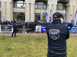 Read more about the article Polițiștii de penitenciare ies în stradă. Zeci de angajați de la Găești și Mărgineni vor participa la protestul din fața Ministerului Justiției