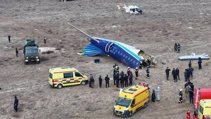 You are currently viewing Putin a recunoscut că Rusia a doborât avionul de pasageri azer anul trecut, când au murit 38 de persoane