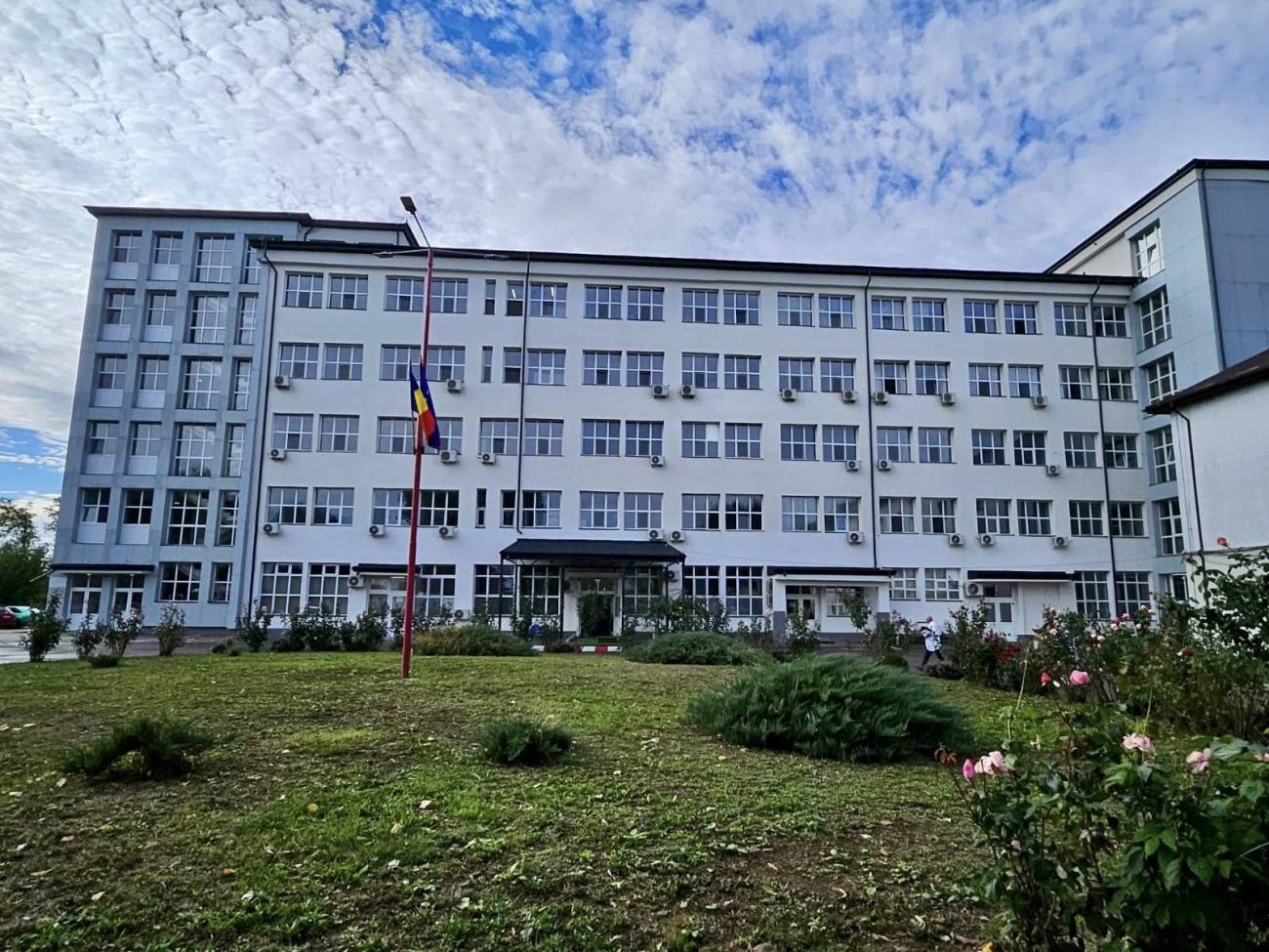 You are currently viewing Inaugurare, la Spitalul Orășenesc Găești