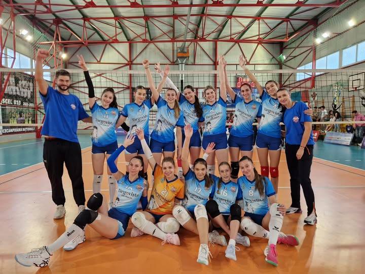 You are currently viewing Voleibalistele de la CSM Târgoviște, la a treia victorie în campionat! Succes lejer cu Câmpulung Muscel