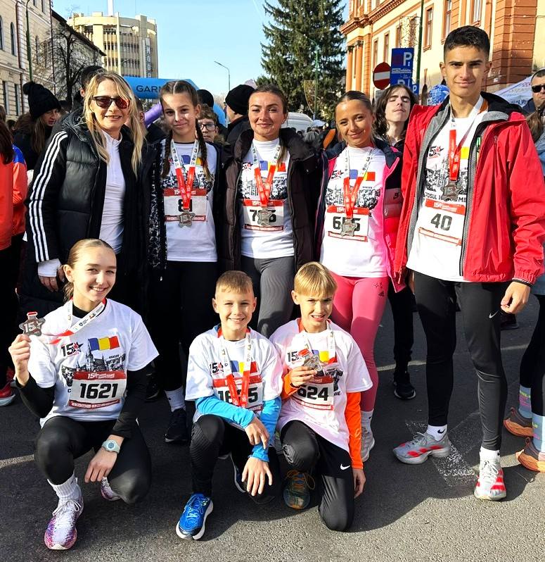 You are currently viewing Două dintre speranțele atletismului de la CS Târgoviște, pe podium la Crosul „15 Noiembrie”! Călin Dinu a terminat pe primul loc