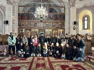 Read more about the article Profesori și elevi din cinci țări promovează, la Târgoviște, respectul și înțelegerea între religii