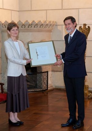 Read more about the article Mai multe companii au primit certificatul de Furnizor al Casei Regale