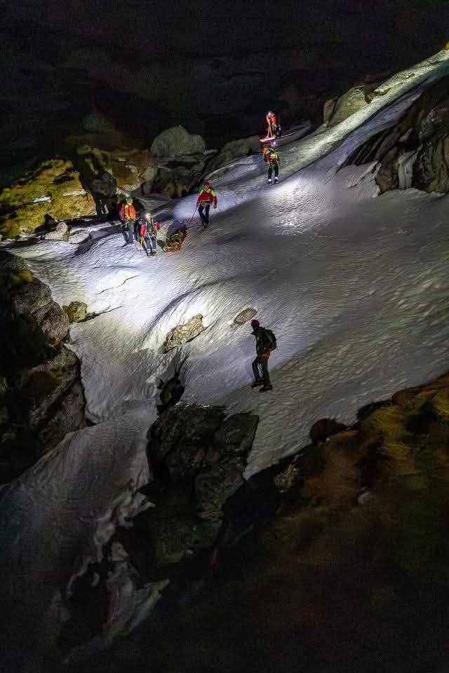 You are currently viewing Administrația Parcului Natural Bucegi și DSU: Cinci vieți pierdute. Un singur mesaj, prudență!
