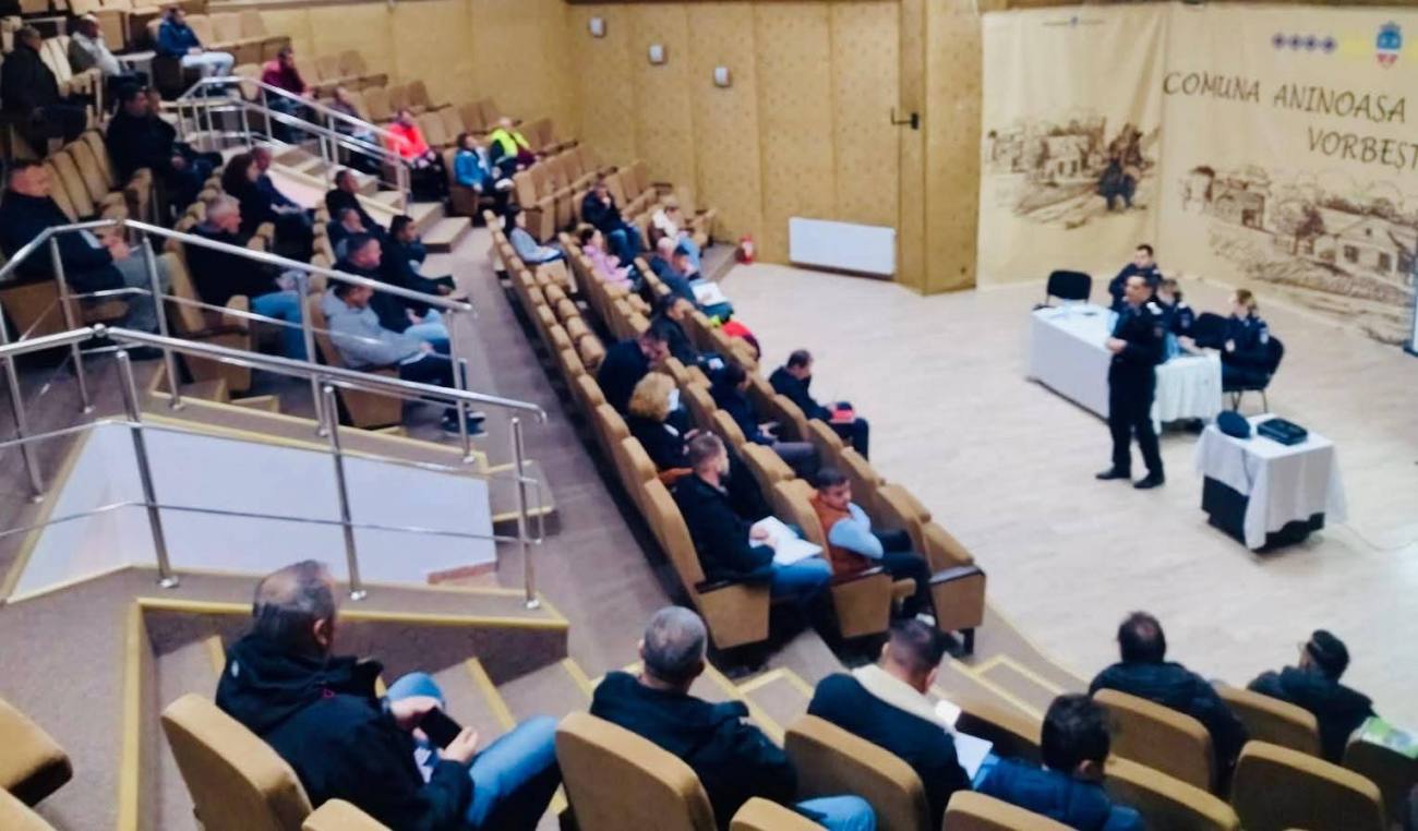 You are currently viewing Instructaje ISU Dâmbovița cu autoritățile locale și operatorii economici, pentru gestionarea situațiilor de urgență