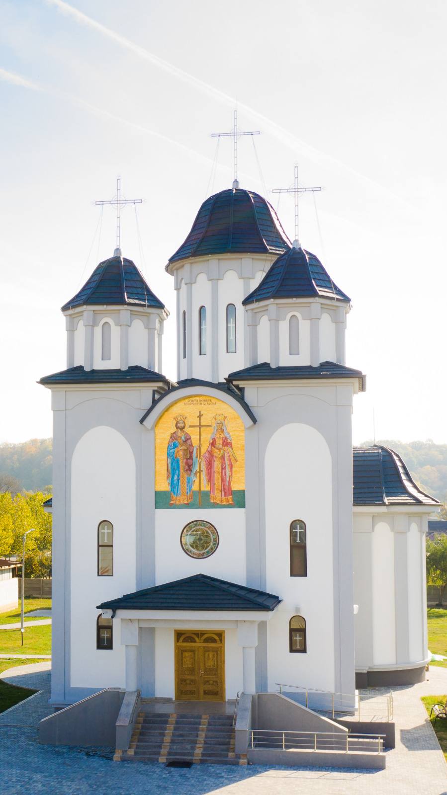 You are currently viewing ÎN ZIUA DE 9 NOIEMBRIE VA FI SFINȚITĂ BISERICA CU HRAMUL ”SFINȚII ÎMPĂRAȚI CONSTANTIN ȘI ELENA” DIN  MUNICIPIUL  MORENI