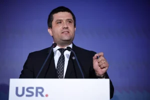 Read more about the article Radu Miruță, ministrul Economiei, numit și la Apărare