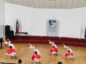 Read more about the article Regal de balet la Târgoviște, aseară, pe scena Liceului de Arte „Bălașa Doamna”