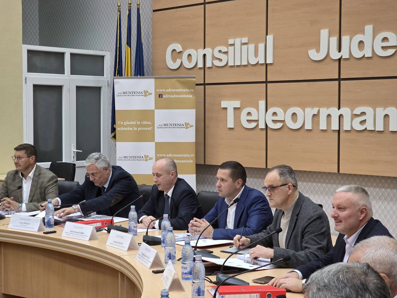 You are currently viewing Ședință a Consiliului pentru Dezvoltare Regională Sud-Muntenia, la Alexandria. Corneliu Ștefan: Modernizarea începe cunoscând prioritățile fiecărei localități