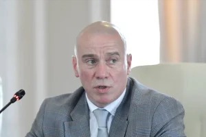 Read more about the article Ministrul Culturii: Managerii care nu vor reuși să gestioneze bugetul de anul viitor vor trebui să plece