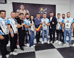 Read more about the article Primarul din Petrești, apel către tineri: Veniți să faceți mișcare! Avem acum o sală modernă pentru sporturi de contact