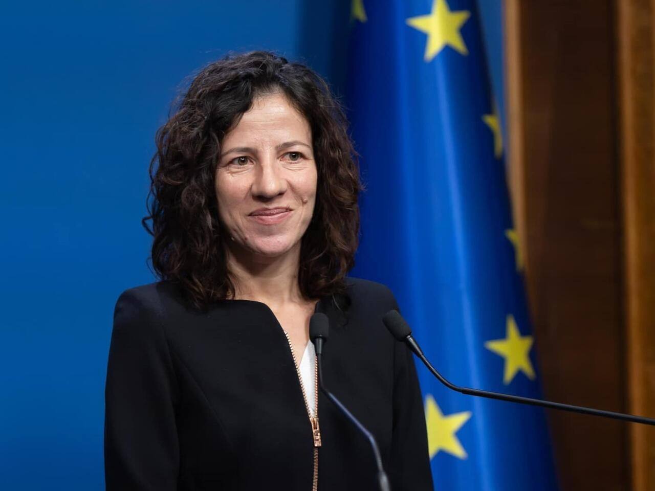 You are currently viewing Roxana Mînzatu, vicepreședintă executivă a Comisiei Europene, vizită oficială în România