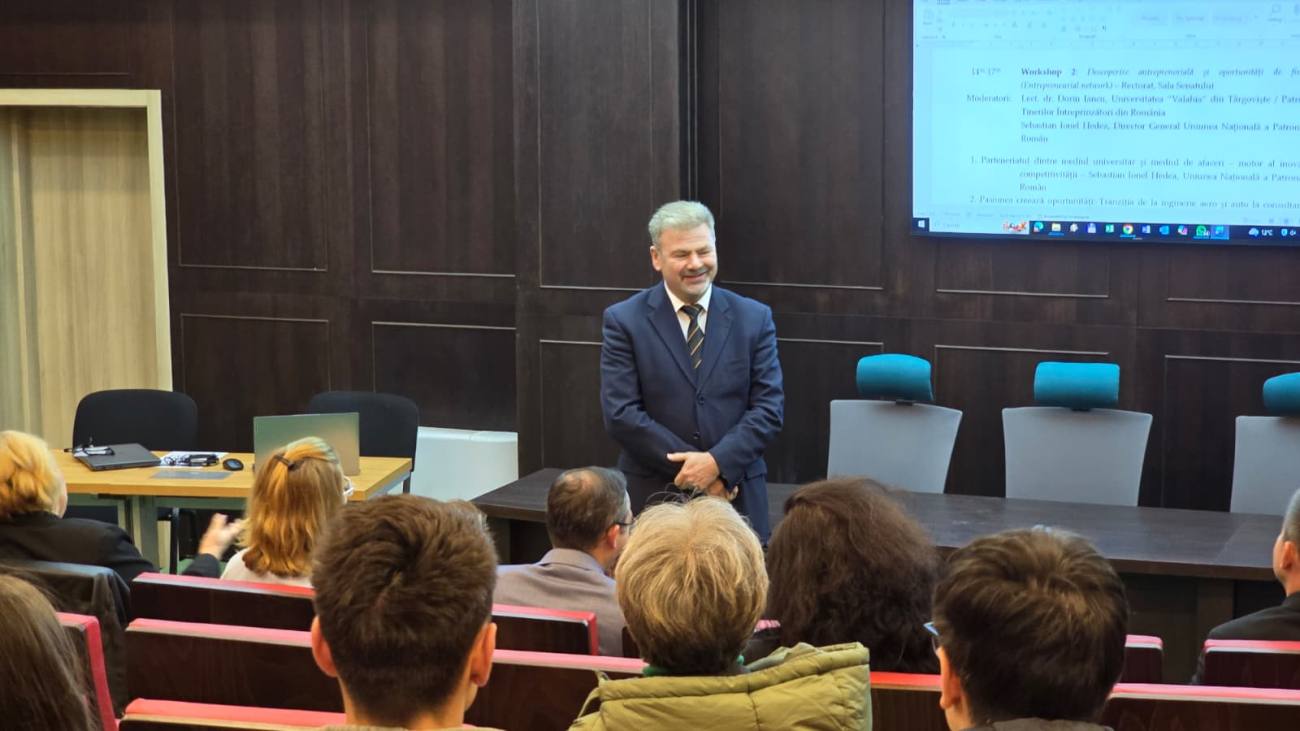 You are currently viewing Camera de Comerț Dâmbovița, la prima ediție a Festivalului de Inovare și Transfer Tehnologic FITT–Muntenia 2025, organizat de Univesritatea Valahia