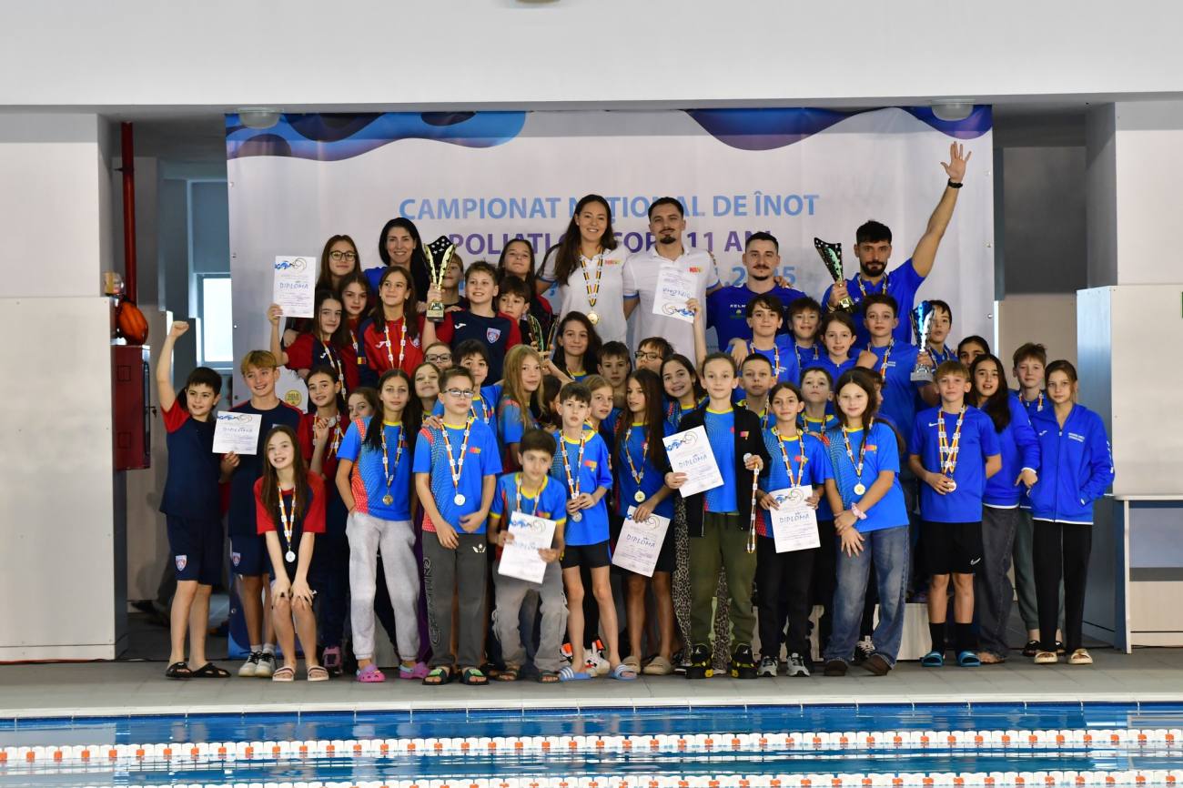 You are currently viewing Aproape 300 de sportivi au fost prezenți la startul Campionatului Național de Poliatlon destinat copiilor de 11 ani. Competiția a fost găzduită de Complexul Turistic de Natație din Târgoviște