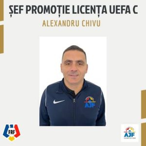 Read more about the article 25 de cursanți dâmbovițeni au obținut Licența UEFA C! Alexandru Chivu, șeful promoției decembrie 2025