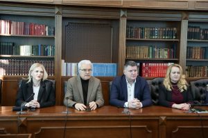Read more about the article Universitatea „Valahia” din Târgoviște a lansat, în premieră națională, Sistemul Virtual de Instruire pentru Ancheta Criminalistică (VR CSI)