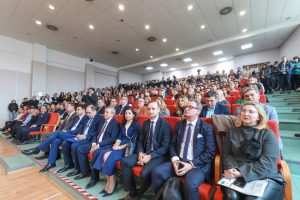 Read more about the article Camera de Comerț Dâmbovița, la Gala Educației: Performanța economică nu poate exista fără performanță în educație