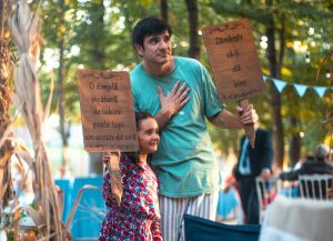 Read more about the article „Tati Full Time” se întoarce, la Cinema Independența, în luna cadourilor