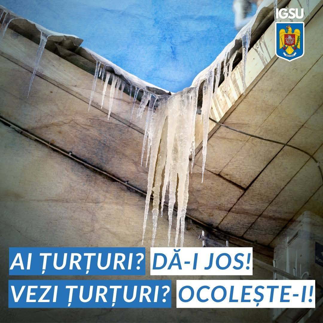 You are currently viewing ISU Dâmbovița avertizează: țurțurii pot provoca accidente grave. Proprietarii sunt obligați să îi îndepărteze