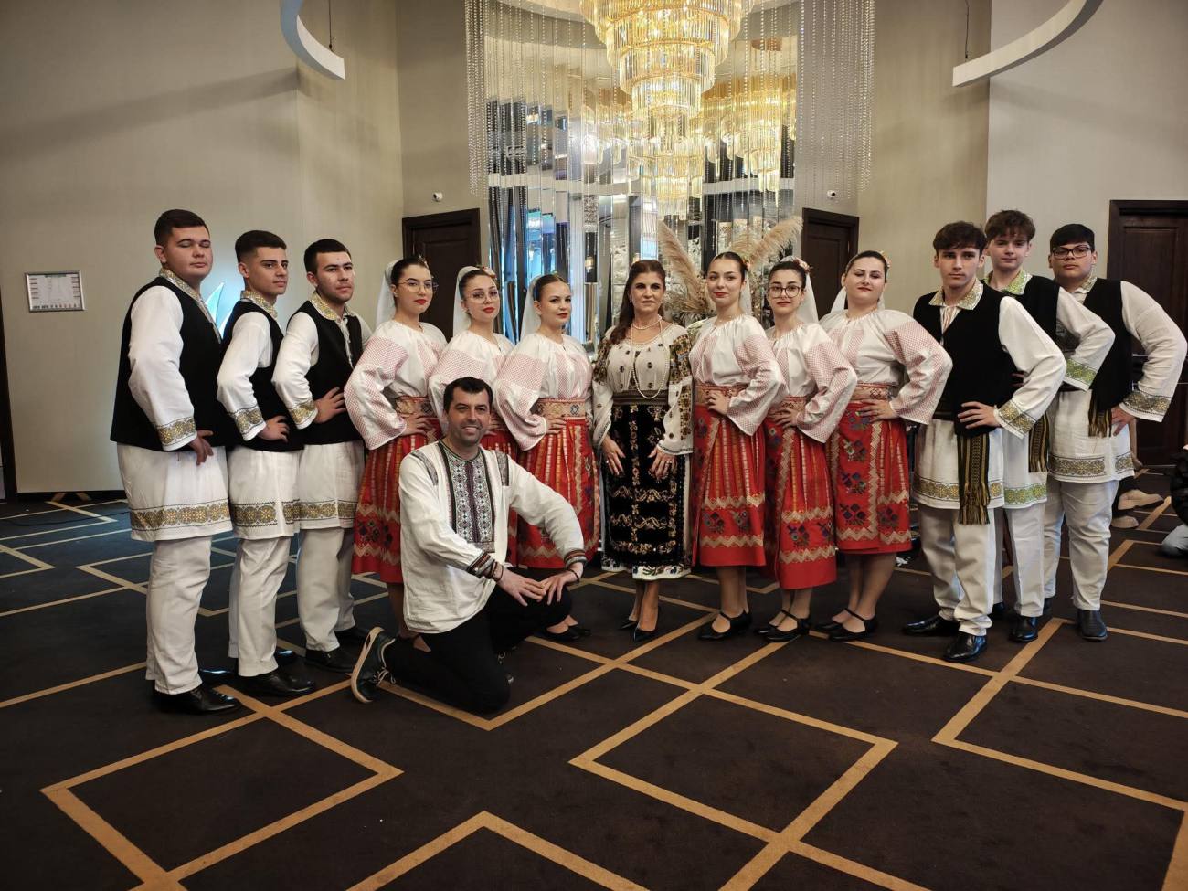 You are currently viewing Primăria Nucet invită copiii la cursuri de dansuri populare